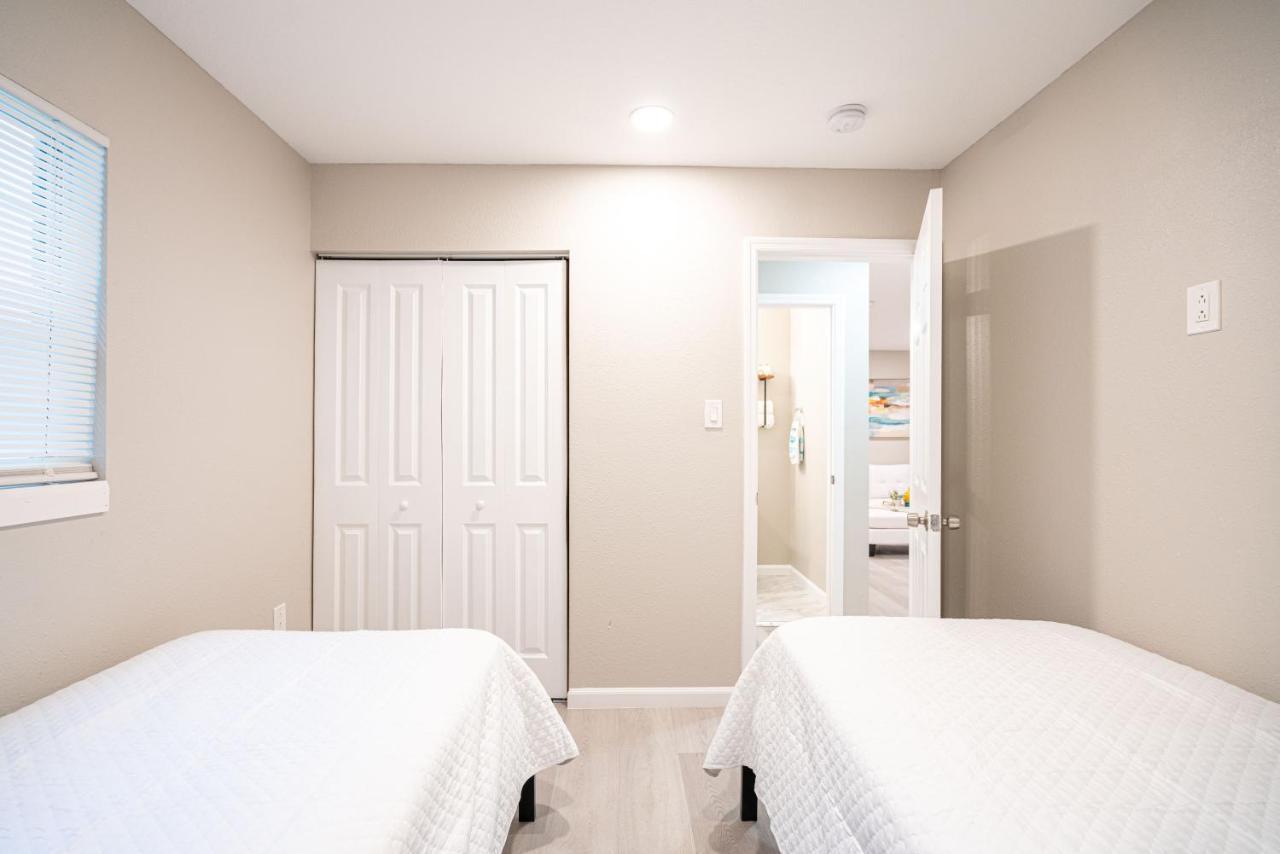 University Serenity Suites Temple Terrace Exterior foto