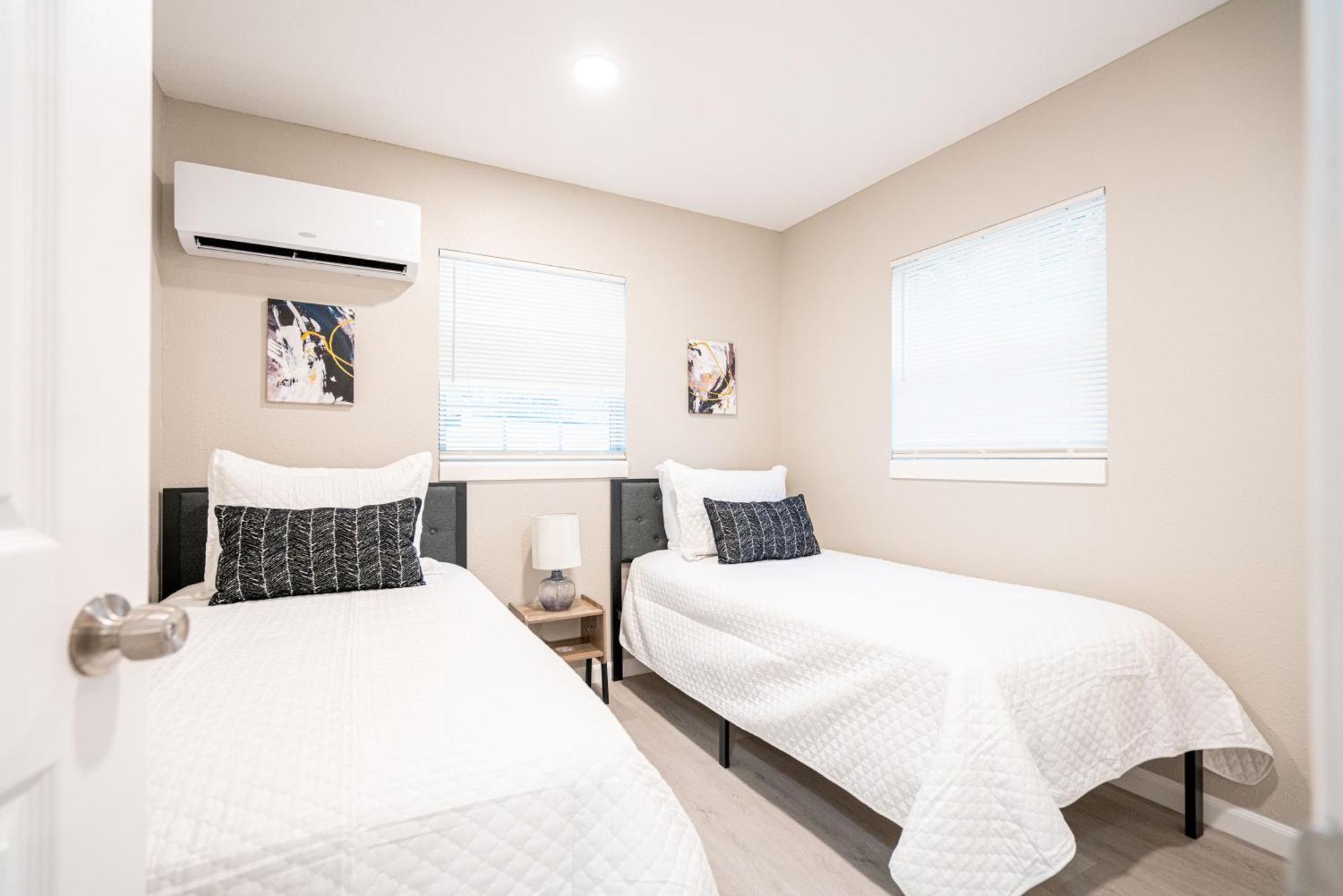 University Serenity Suites Temple Terrace Exterior foto